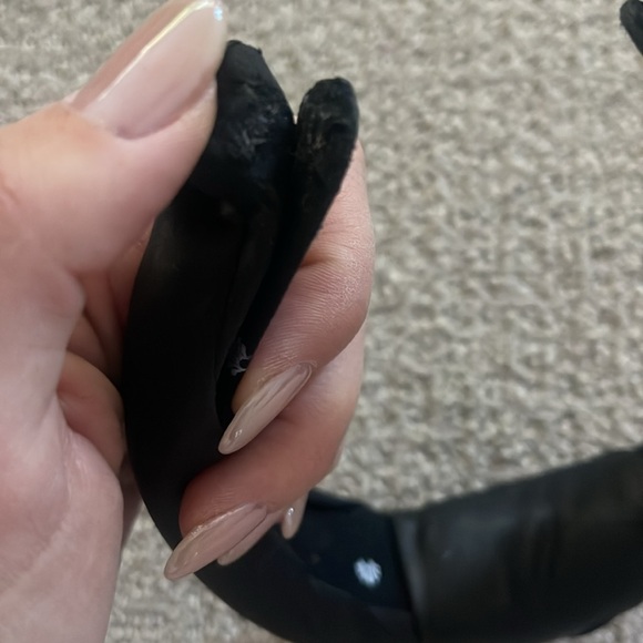 Lele Sadoughi faux leather black headband - Picture 4 of 4